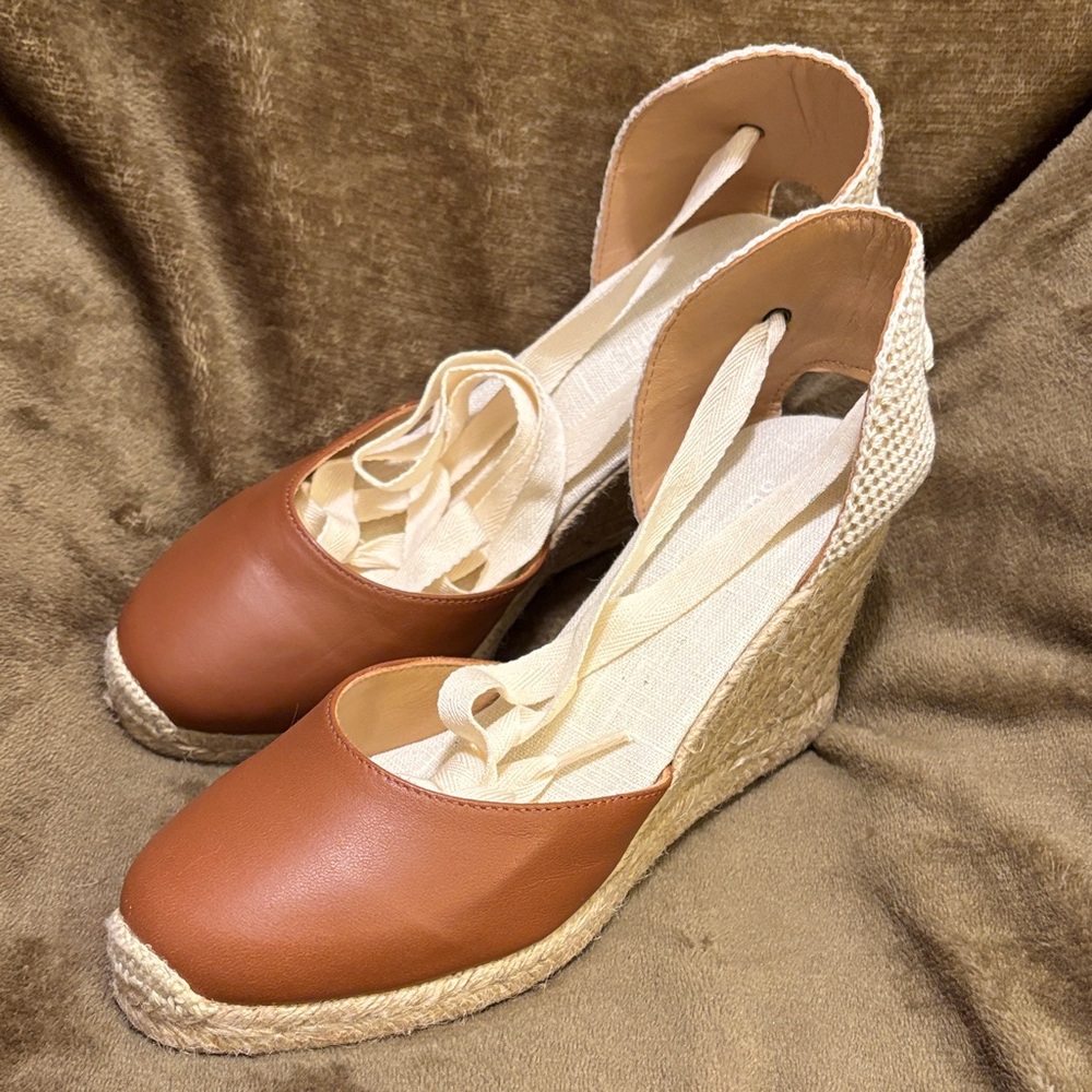 Soludos Brown Leather and Cream Wedge Espadrilles